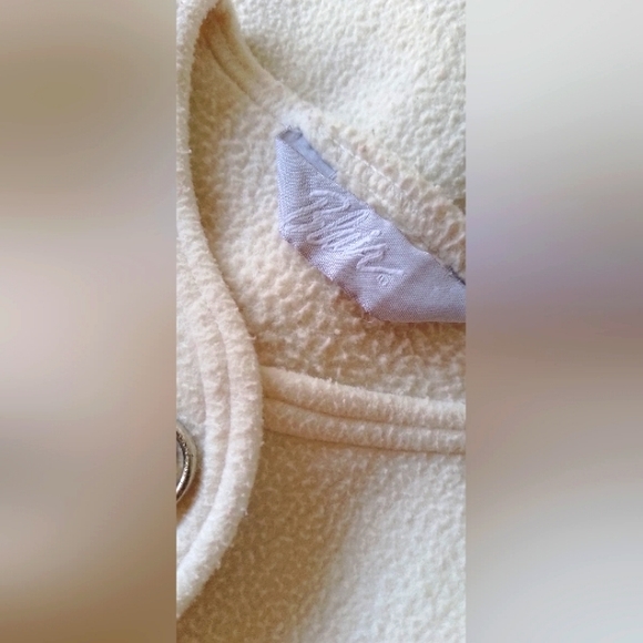 Cozy coat - Picture 4 of 4